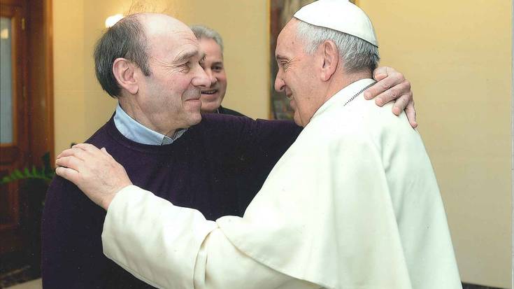 Angel Maria Unzueta abadea hil da