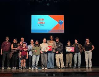 [BIDEOA]: Lentez-lente taldearen 'Dena bueltan' film laburrak irabazi du Labur Esanda lehiaketa