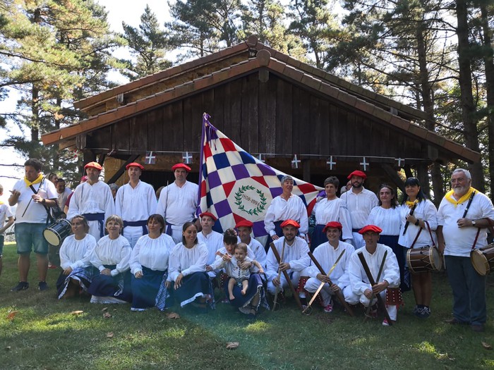 Izurtzako jaiei Santa Agedan eman diete segida - 6