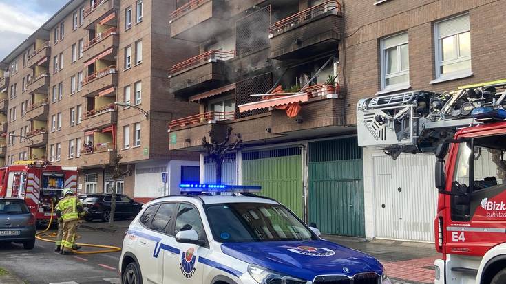 Abadiñon eraikin bat hustu behar izan dute sute baten ondorioz