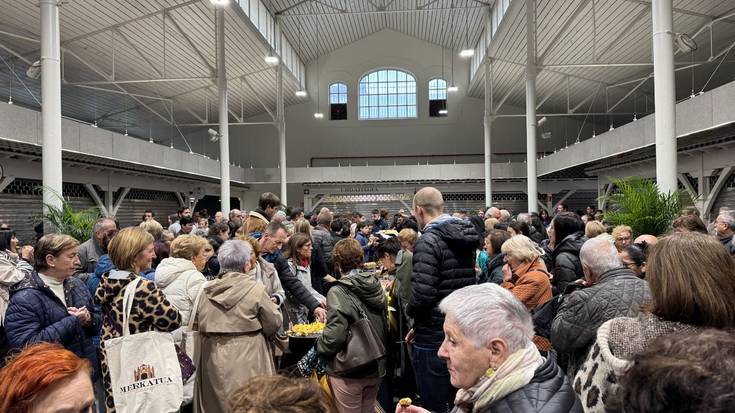 Bisita informatiboa Durangoko merkatuan postu bat zabaldu guran dabiltzanentzat