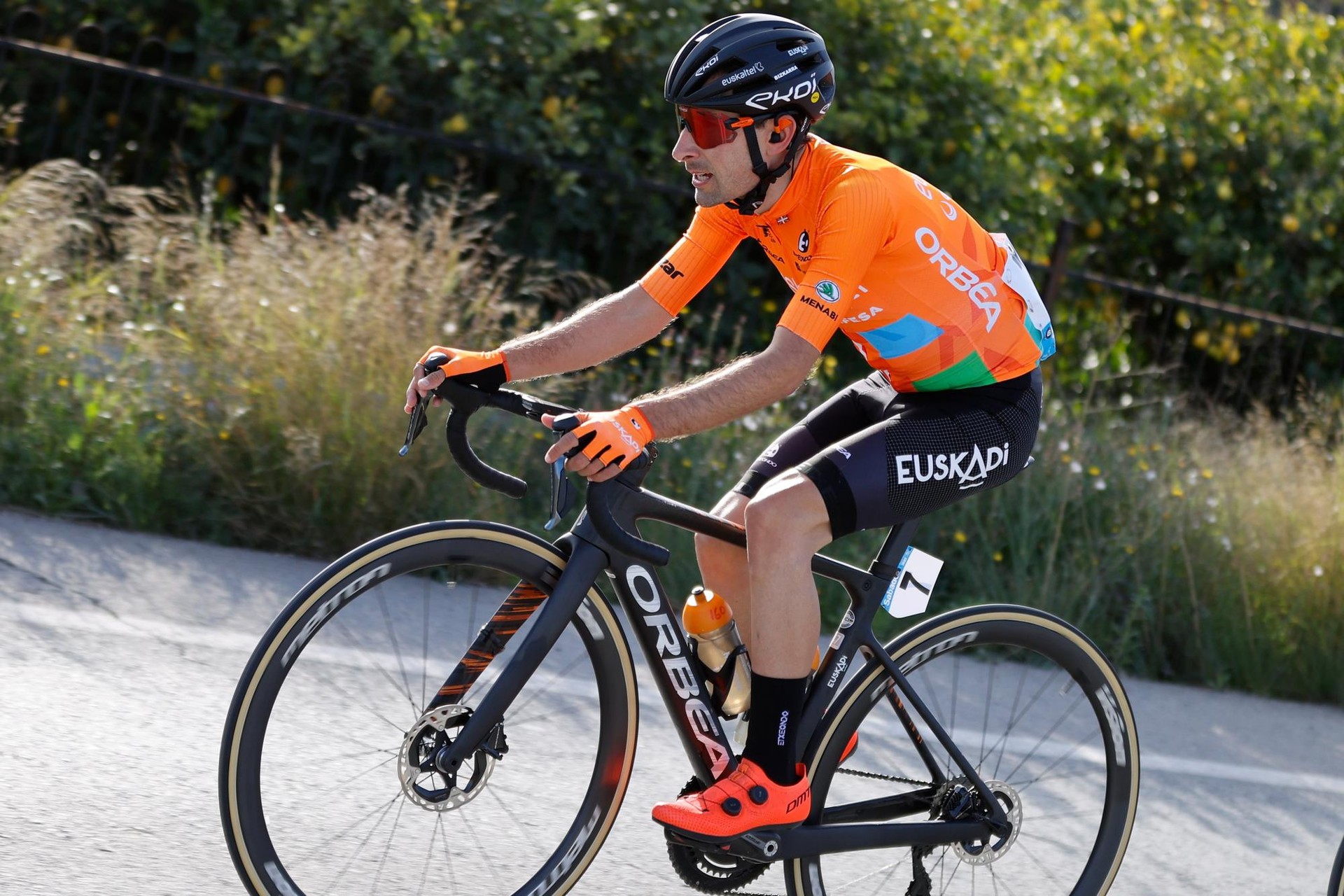 Mikel Bizkarra tropelean duen Itzulia Durangaldetik igaroko da eguenean eta zapatuan