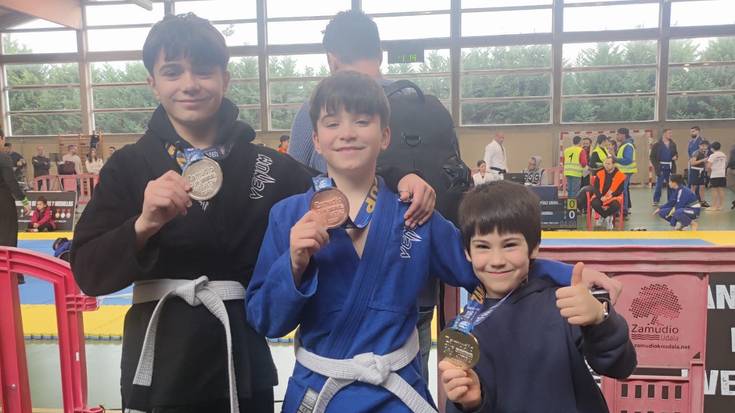 BSG Matienako kirolariek hiru domina lortu dituzte Zamudioko nazioarteko kopan