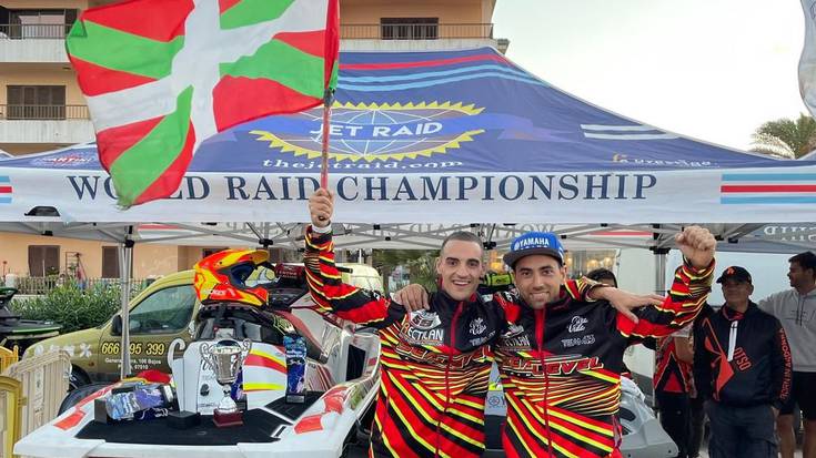Gutierrez eta Kortazar bikain uretako motoen munduko txapelketan