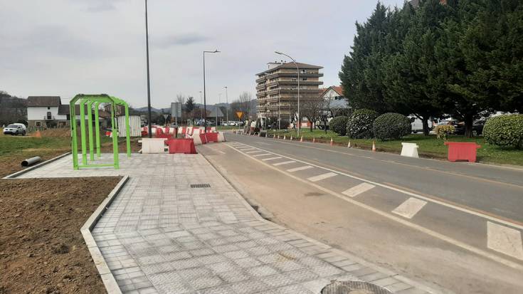 Aste honetan hasi dira Muntsaratzeko biribilgune berria eraikitzeko lanak