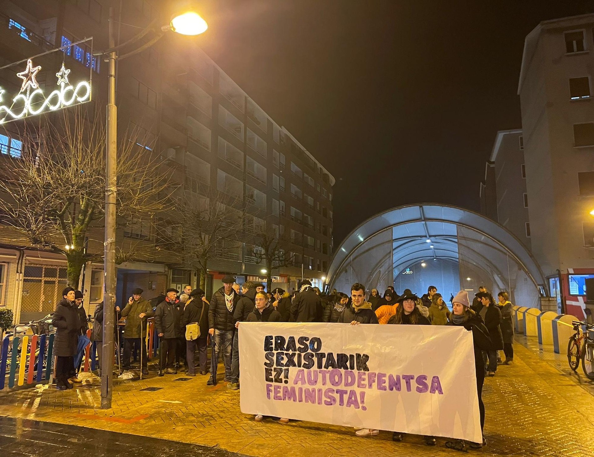 Durangaldean ere salatu dute Barakaldoko hilketa matxista