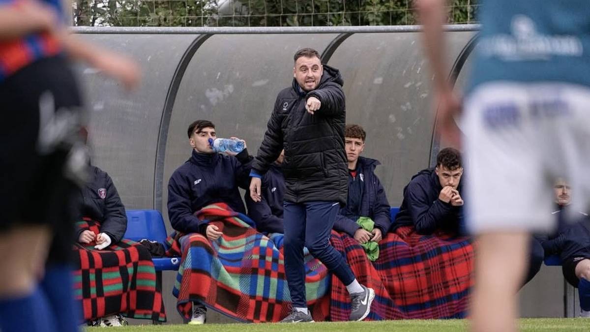 Jon Castrillo da SD Amorebieta futbol taldeko entrenatzaile berria