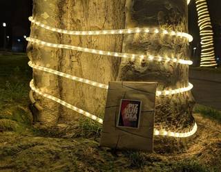 [ARGAZKI GALERIA]: Euskarazko liburuak Abadiñoko kaleetan, Pizkundera joatera deitzeko