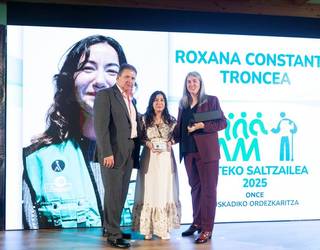 Roxana Troncea Zornotzako ONCEren saltzailea, Euskadiko Urteko Saltzaile