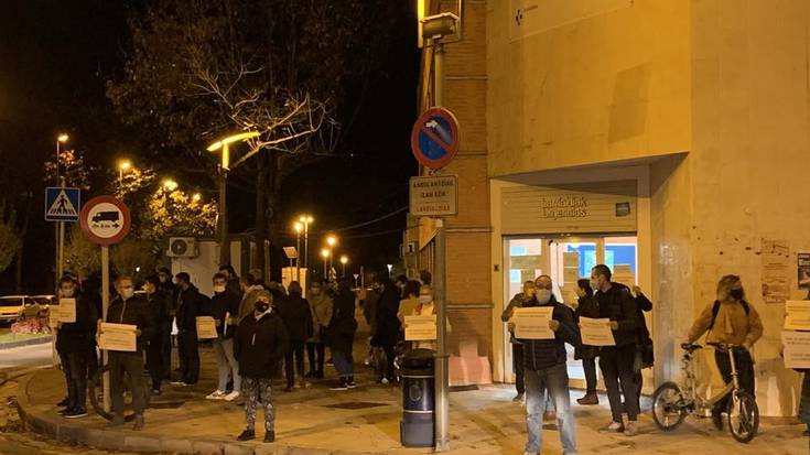 [ARGAZKI GALERIA] Osasungintza publikoaren aldeko elkarretaratzeak egin dituzte Durangaldeko hainbat herritan