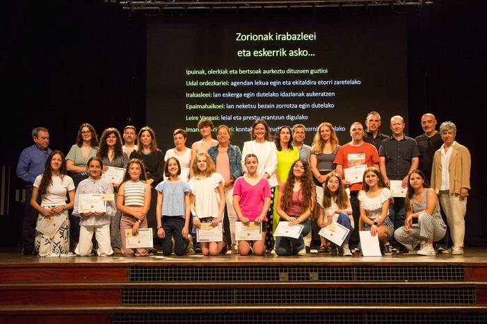 Domekan egingo dute Julene Azpeitia literatur lehiaketaren sari banaketa