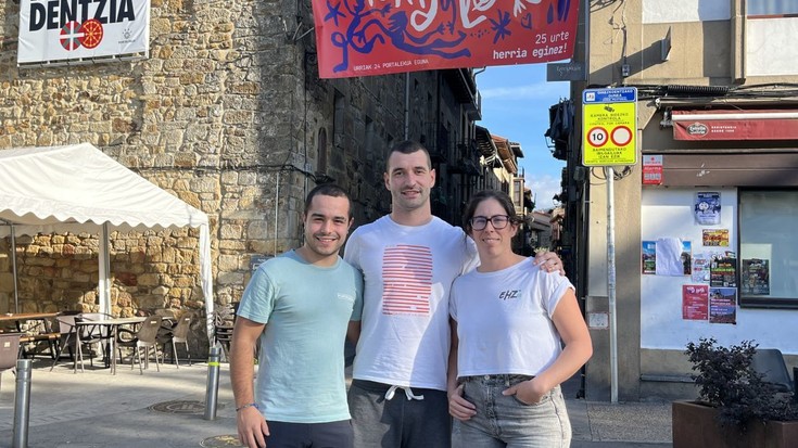 "Portalekua herritik sortu zen eta herriak gozatzeko jaia antolatu gura genuen"