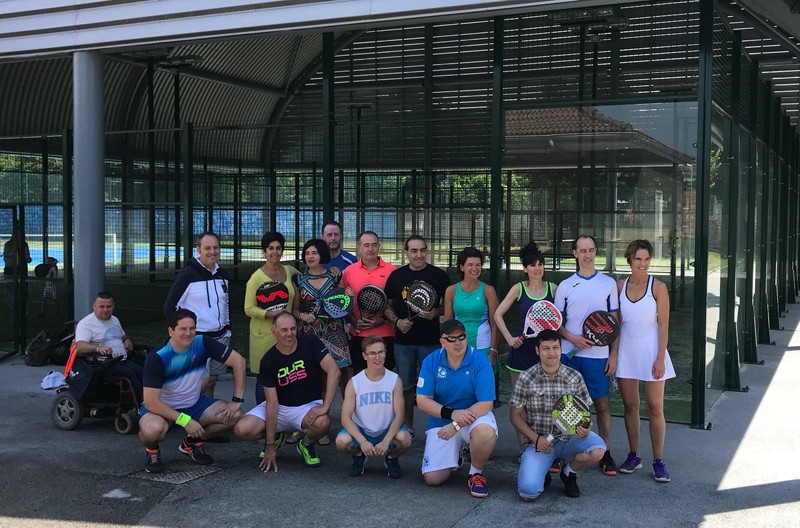 Hiru padel pista berri inauguratu dituzte Durangon