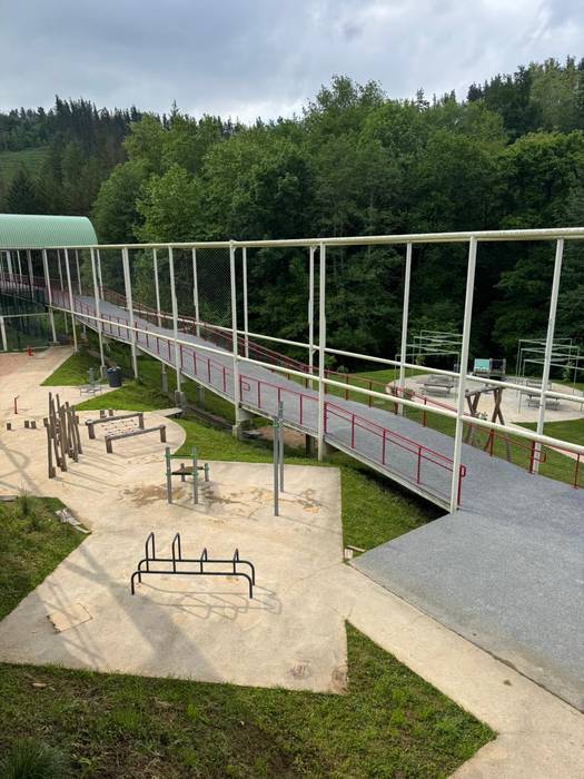 Lorezaintza lanak Zubitegi Kirol Parkean