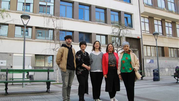 Lehen pausoa, Saibi kaleko eraikinean adinekoen zentro berria eraikitzeko