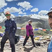 'Más allá de las alturas: expedición familiar en el Himalaya'