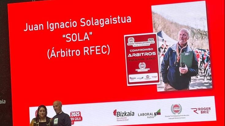 [ARGAZKI GALERIA]: Bizkaiko txirrindularitza federazioko galan Durangaldeko hainbat kide saritu dituzte