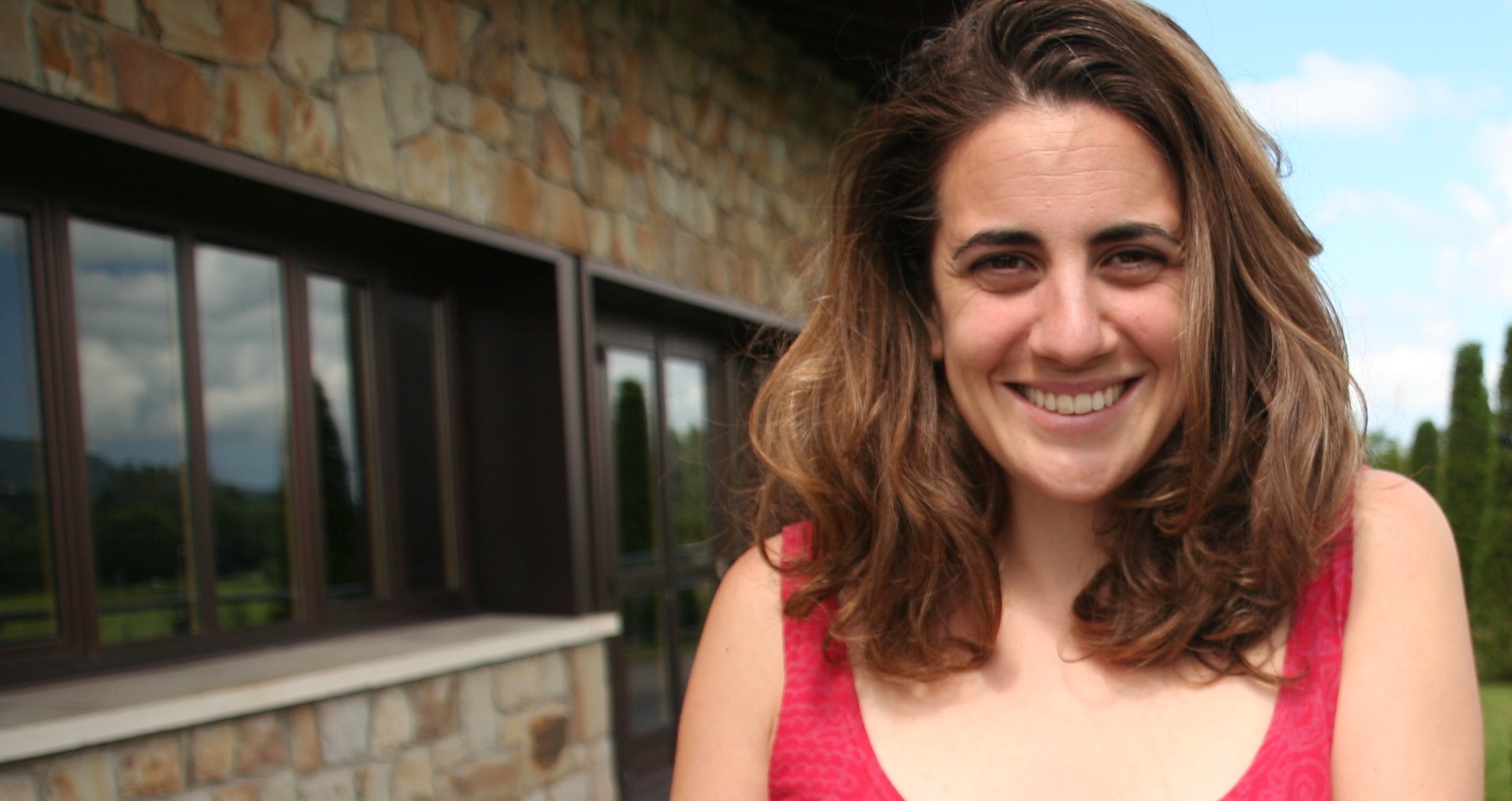 Lara Izagirre: "Ilusio handia egiten dit nire lehenengo film luzea Zornotzan grabatzeak"
