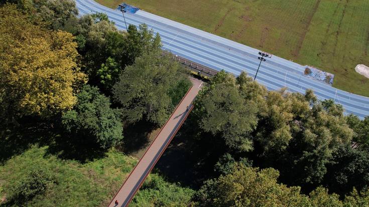 'Deabruaren zubia' ordezkatuko duen pasabidea eraikitzen hasi dira