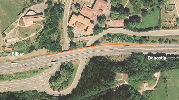 Ibilgailuen zaratatik babesteko pantaila bat jarriko dute AP-8an, Zaldibar parean