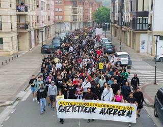 [ARGAZKI GALERIA]: Elorrion egindako Gaztetxe Topaketak iruditan