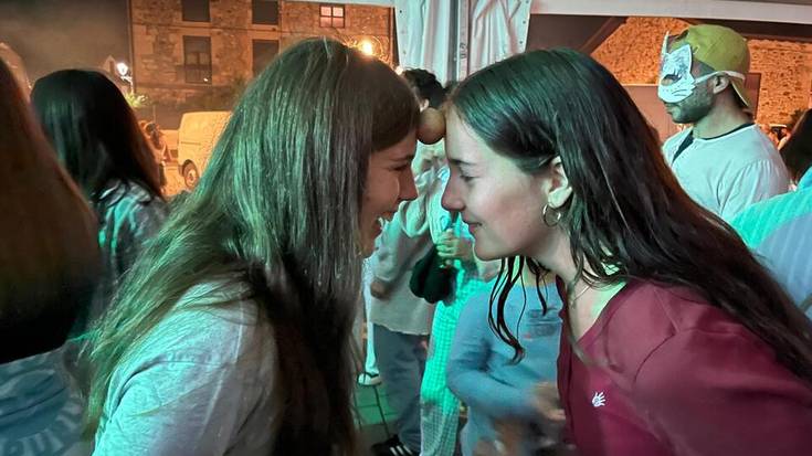 [ARGAZKI GALERIA]: Patata-dantzaren erritmora jolastu dira Abadiñoko Pijama Egunean