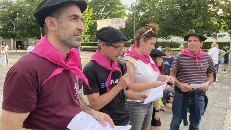 [ARGAZKI GALERIA]: "Euskal Herrian ez dago herririk, txistua entzuten ez denik"