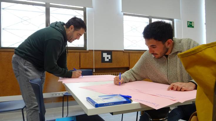 [BIDEOA]: Energia komunitatea eratzeko bigarren saioa, gaur, San Antonio ikastetxean