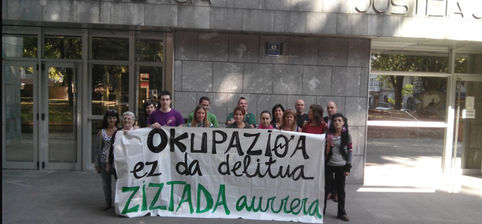 Eguenean lau zornotzar epaituko dituzte Ziztada Gunea dagoen lokala okupatzeagatik