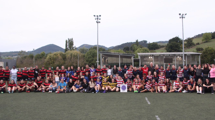 Universitario Bilbao taldeak irabazi zuen Durango Neskak Rugby Txapelketa