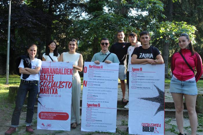 [EGITARAUA] Durangaldeko GKS eta IASek udako martxa aurkeztu dute Elorrion