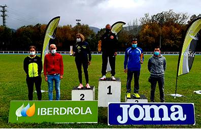 Durangoko atletismo pistan master mailako Espainiako Kopako lehiatuko dute domekan