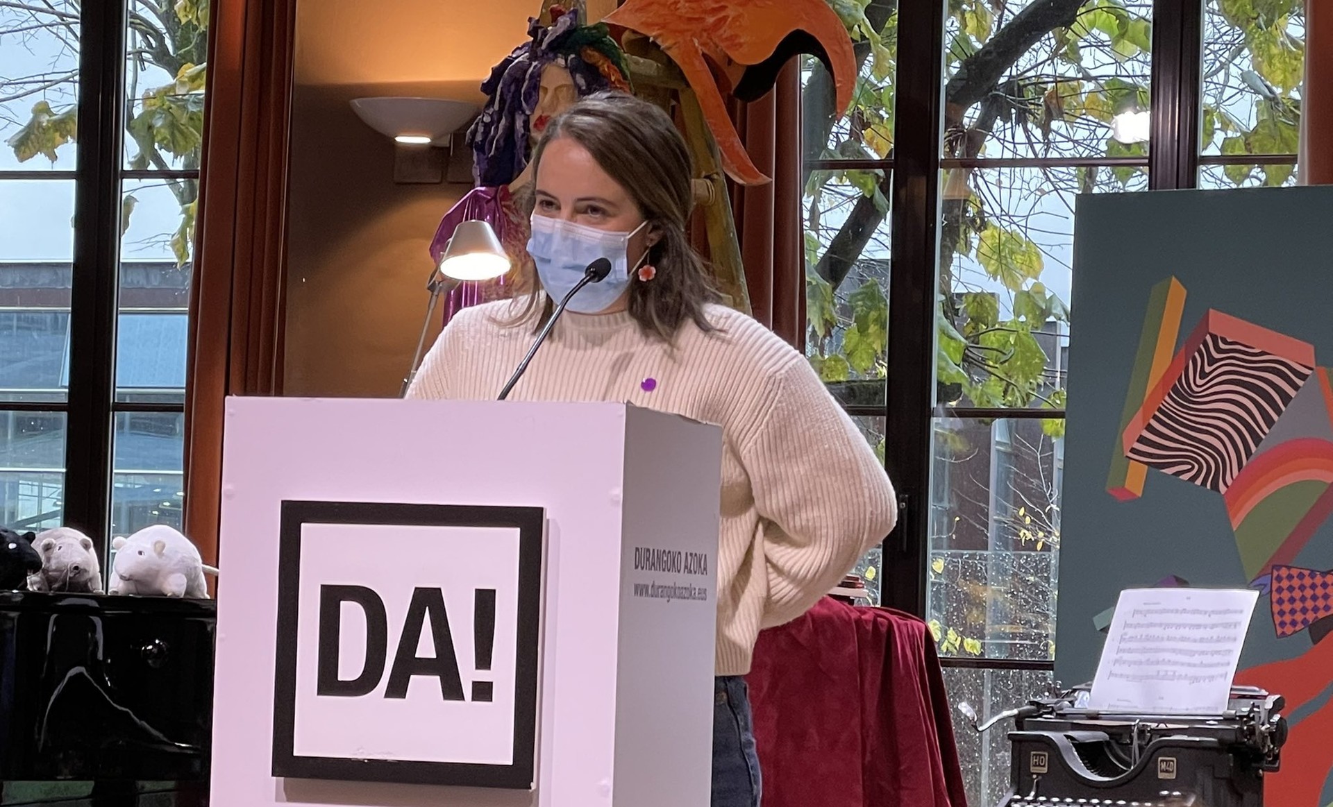 “Aurkezpenetan sortzaileek dedikazio, mimo eta maitasun handia ipintzen diote euren lanari”