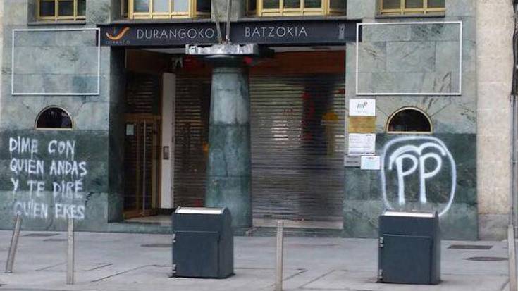 Batzokiko erasoaz adierazpena egin dezala eskatu dio EAJk ezker abertzaleari