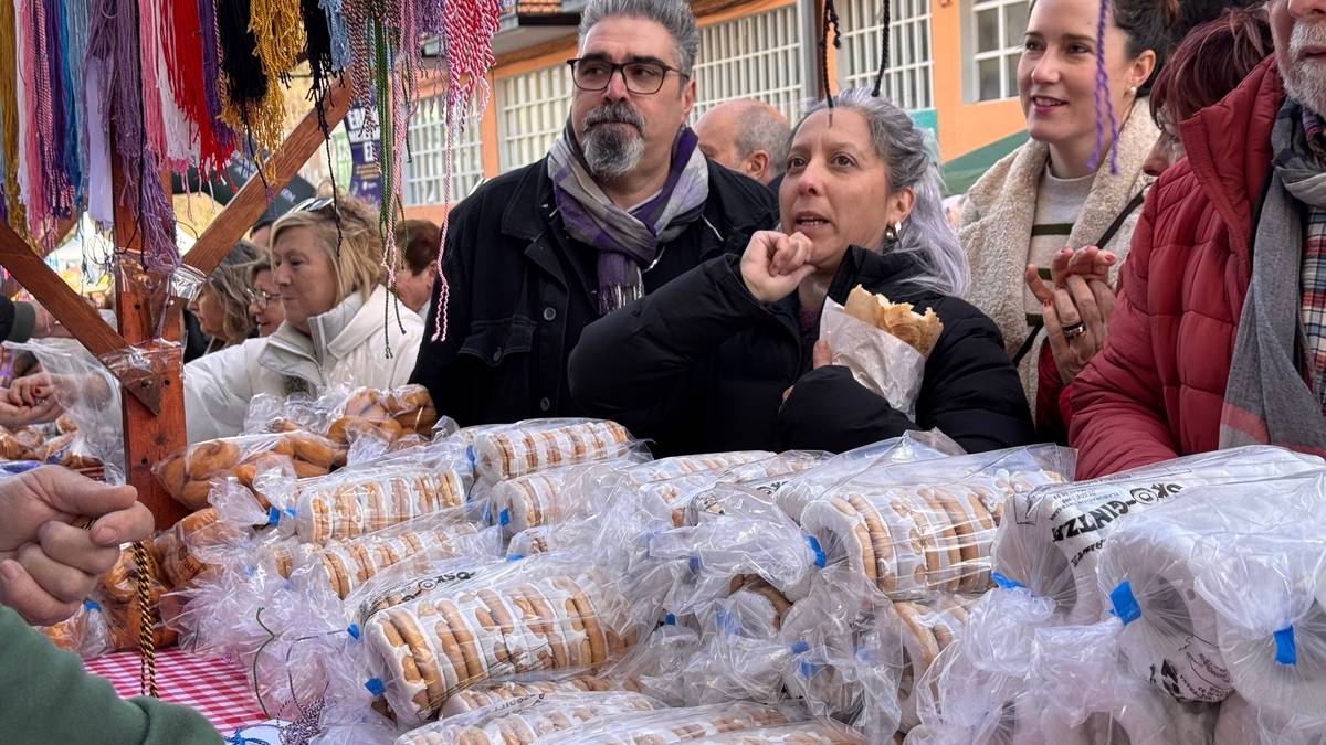 Podemosek lehen sektorea babestu eta animalien ongizatea aldarrikatu du sanblasetan