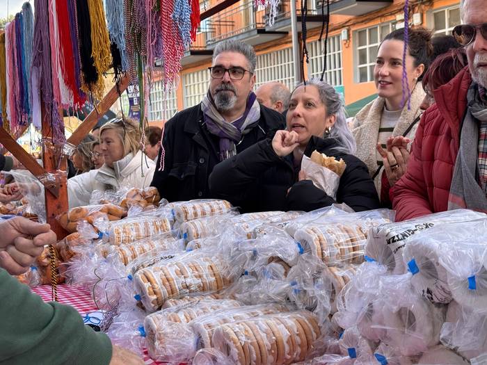 Podemosek lehen sektorea babestu eta animalien ongizatea aldarrikatu du sanblasetan