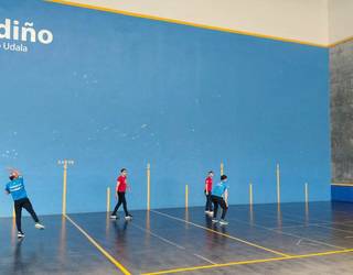 Barikuan umeen San Prudentzio pilota txapelketako finalak jokatuko dituzte