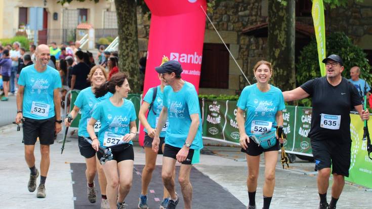 [ARGAZKI GALERIA]: Garain zapatuan egindako mendi martxa iruditan