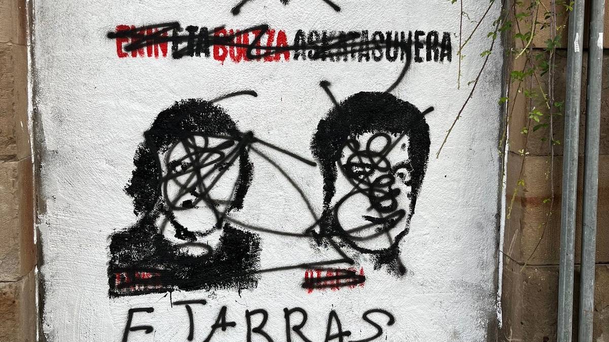 Txiki eta Otaegiren muralari eraso egin diotela salatu du Durangoko Ernaik