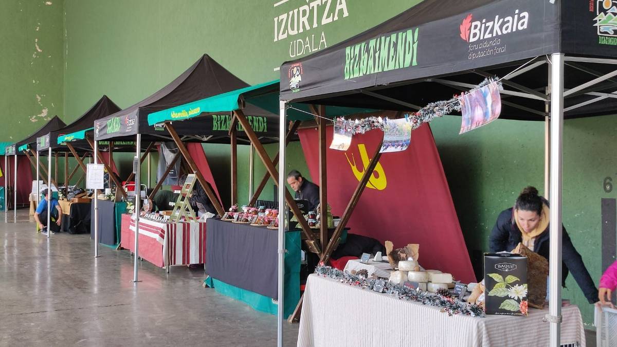 Izurtzan Nikolas Azoka egingo dute zapatu honetan