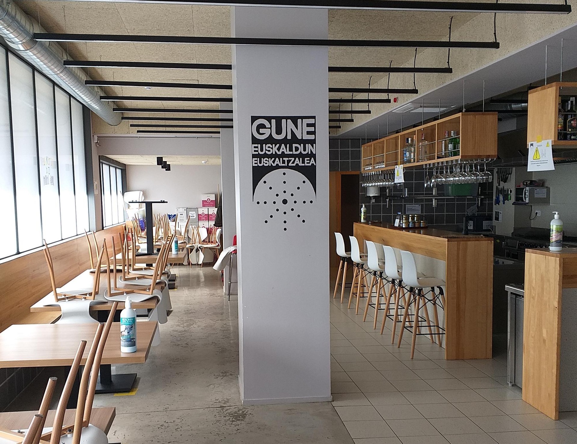 Napar txokoko bazkide bi elkarren kontra lehiatuko dira pintxorik onenak prestatzeko dueluan