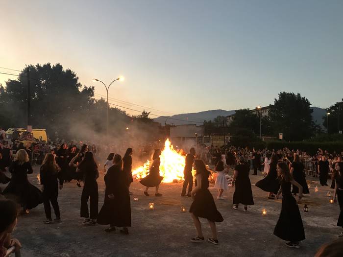 [EGITARAUA] Suak argitutako gau magikoa