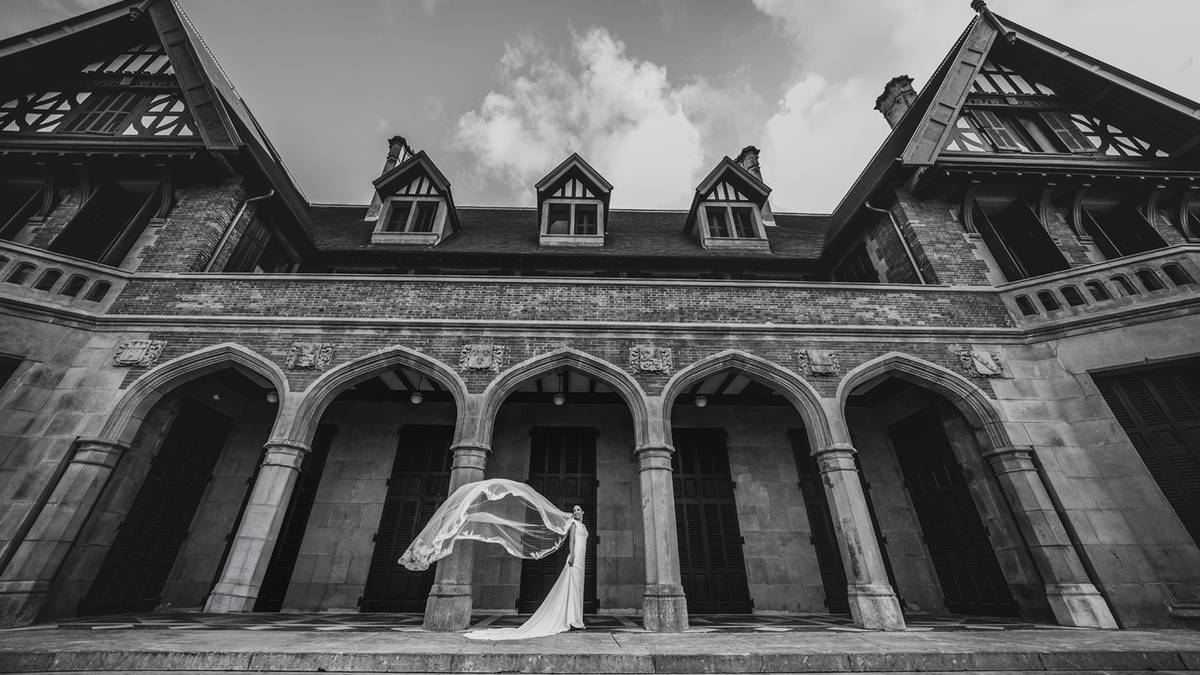 Betiko oroitzapen bihurtzen  diren argazkiak egiten ditugu