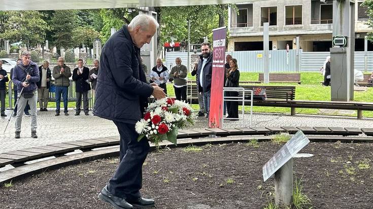 [ARGAZKI GALERIA]: Zornotzako memoria ekitaldia, iruditan