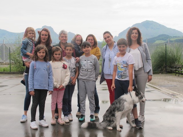 Matienako auzotar talde batek bost urte daramatza beharrean San Juan jaiaren magia berreskuratzeko