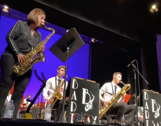 Bi hitzordugaz ospatuko du ikasturte amaiera Bart Sax! taldeak