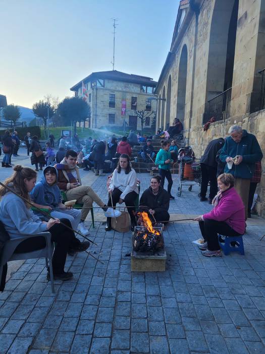 Giro Polita Iurretako Txitxi-burduntzi Egunean - Iurreta - Anboto.org