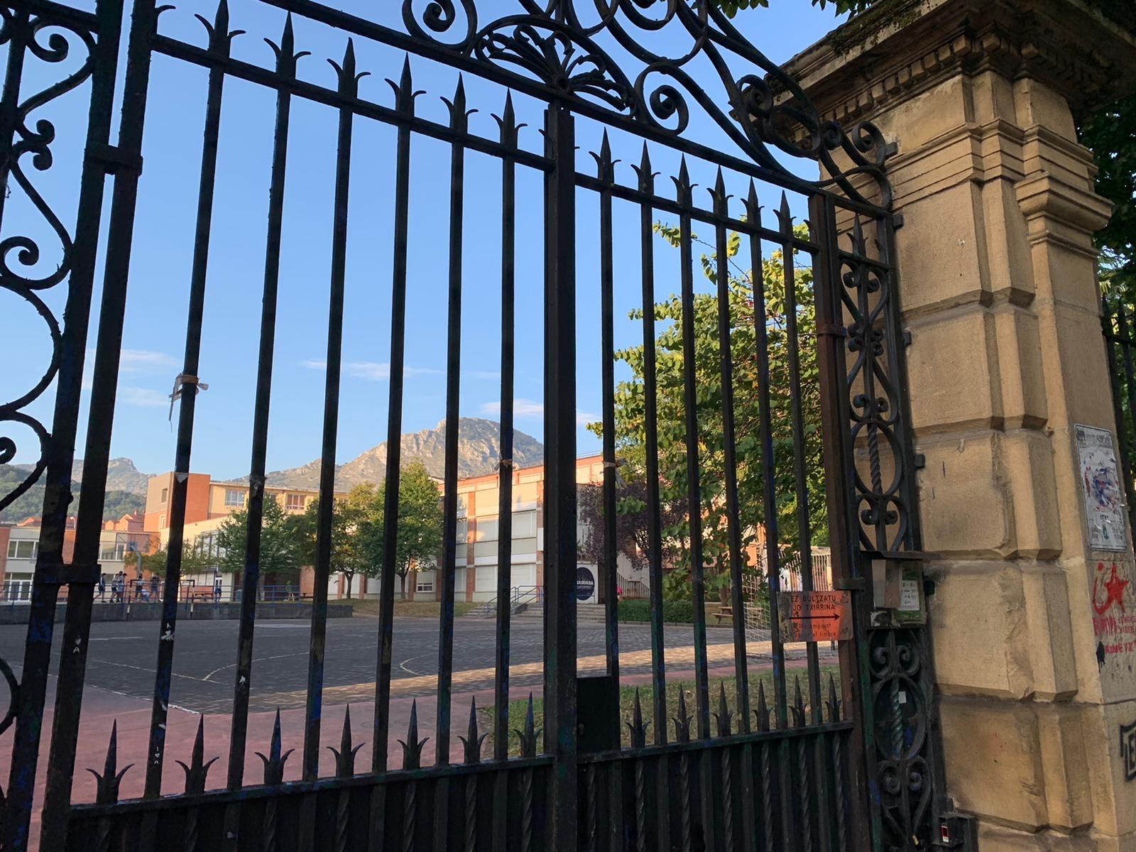 IKAS dinamikak "autoritarismoaren kontra" manifestatzera deitu du bihar