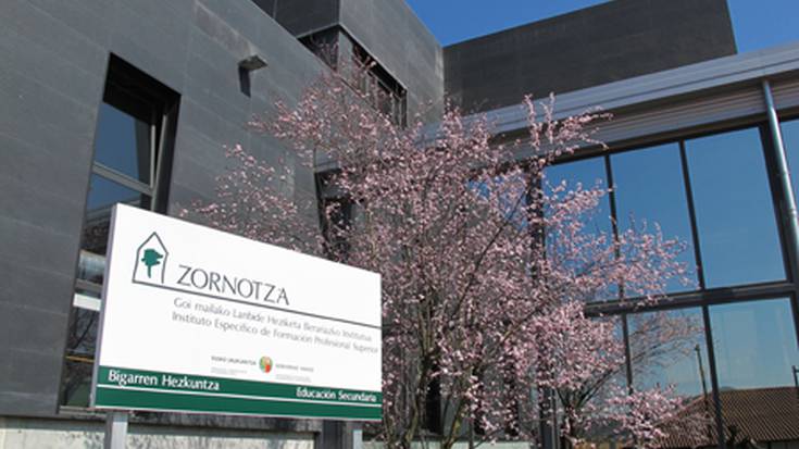 Zornotzako Udalak eta Lanbide Heziketa Institutuak enplegua sustatzeko hitzarmena sinatu dute 
