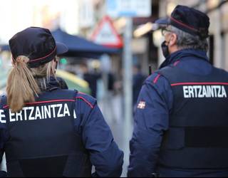 33 urteko gazte bat atxilotu dute Berrizen, gizon bati edalontzi batekin buruan jota lesioak eragiteagatik